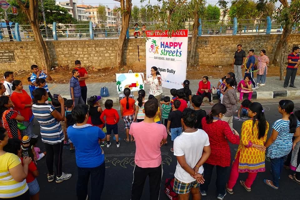 Happy Streets